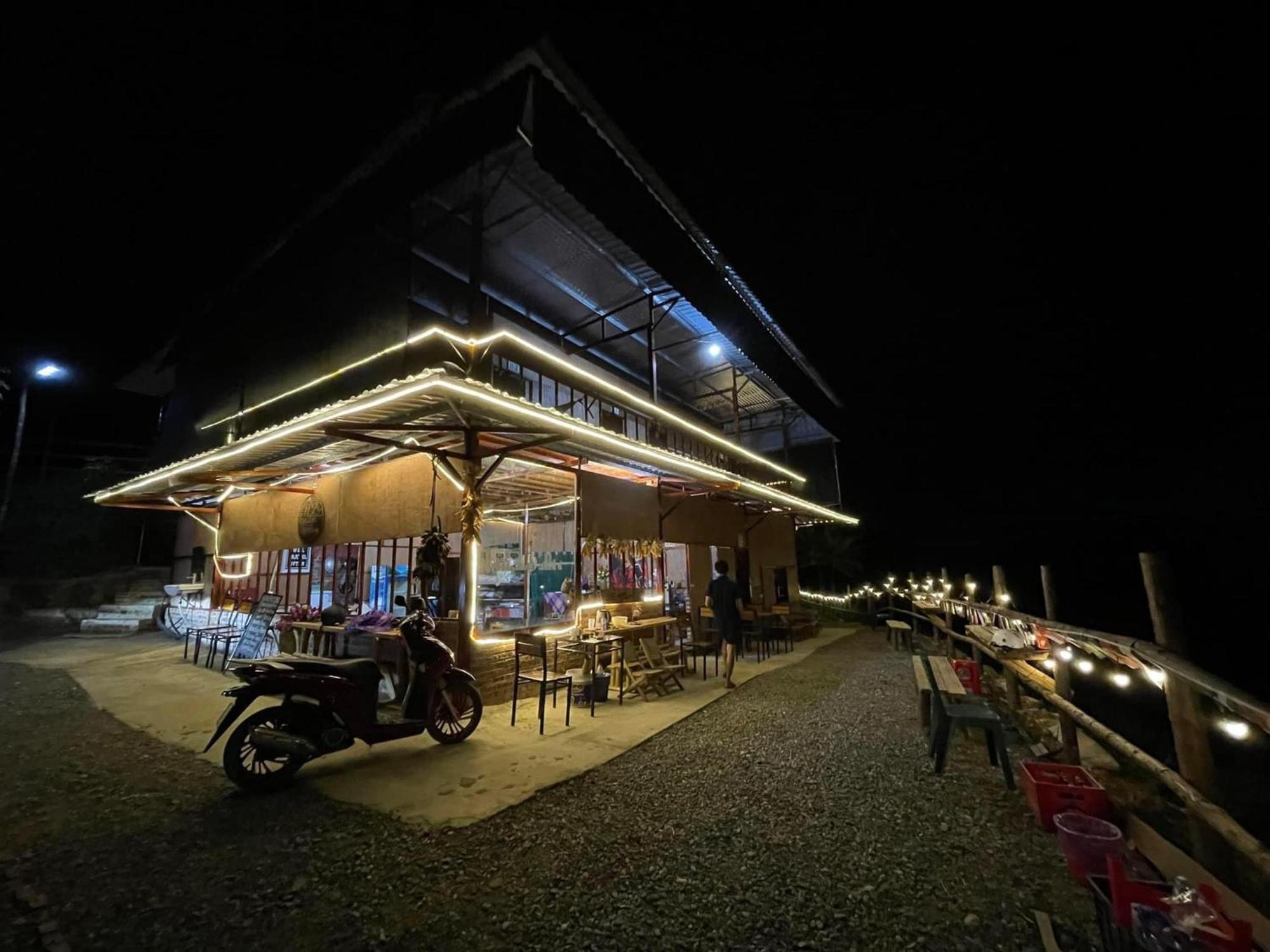 Bao Lac Homestay Hostel & Coffee Exterior photo