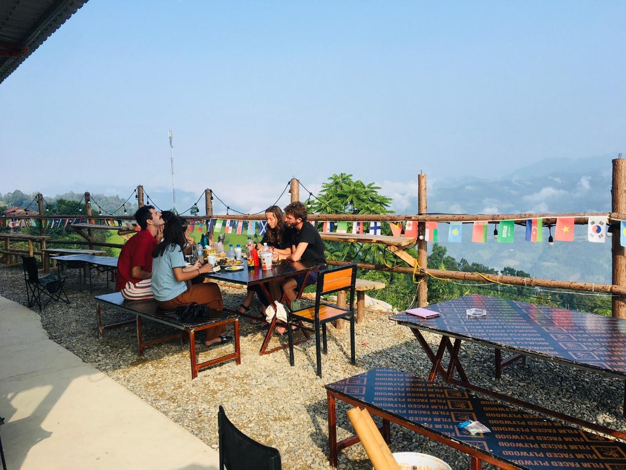Bao Lac Homestay Hostel & Coffee Exterior photo