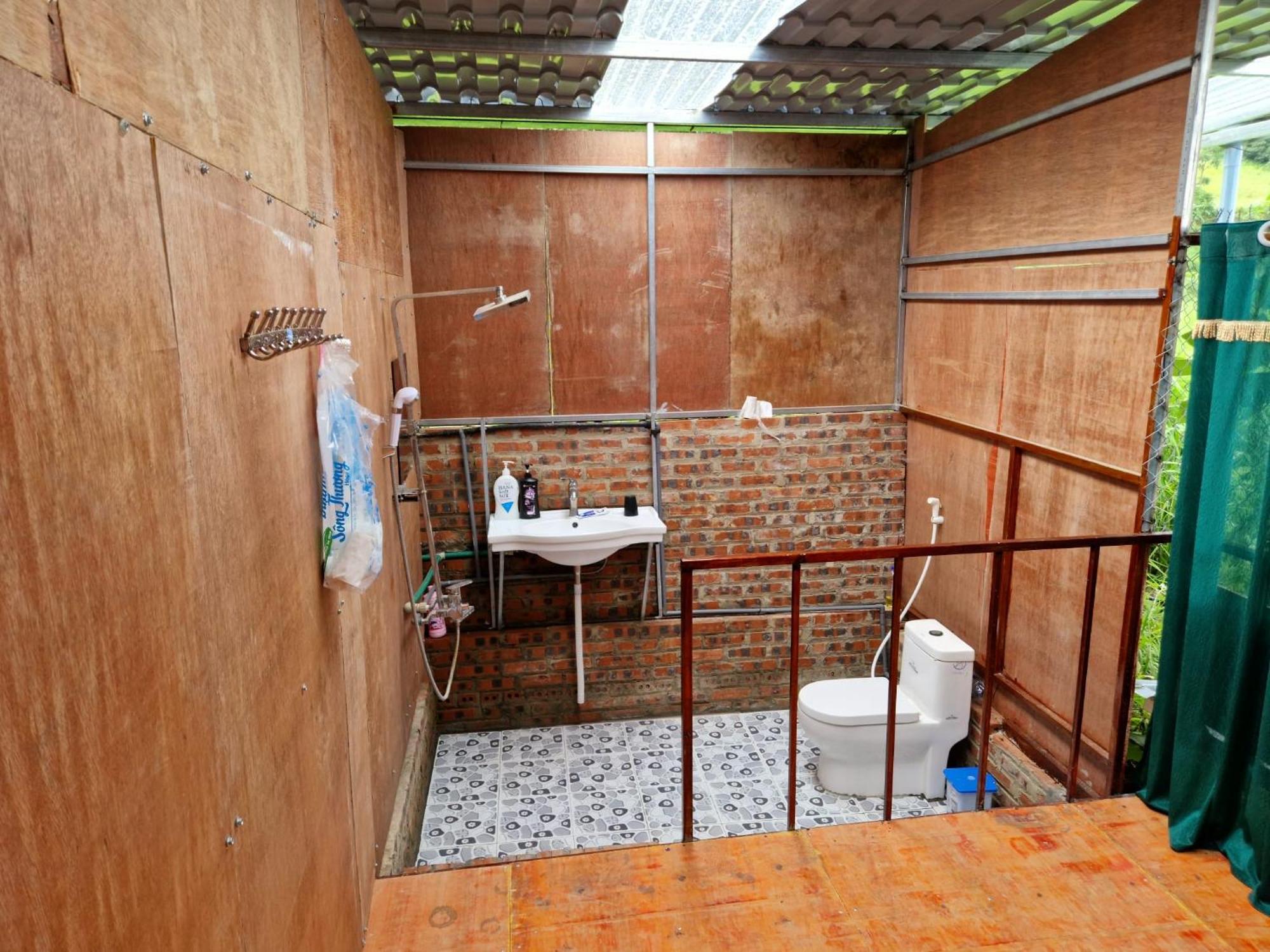 Bao Lac Homestay Hostel & Coffee Exterior photo
